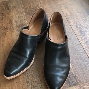 Black Madewell low cut bootie